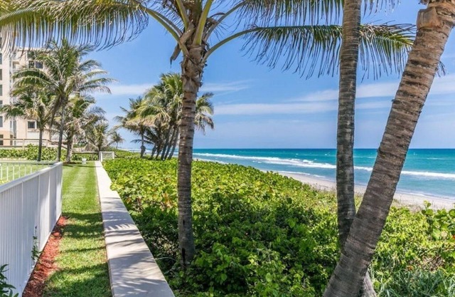 Direct OCEANFRONT Condo on the BEACH