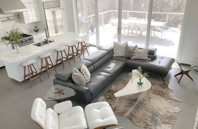 Ditch Plains Perfection- Walk to Beach