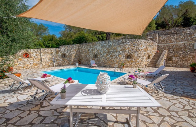 Dive into Summer - Kirki's Cozy Pool Gem on Paxoi