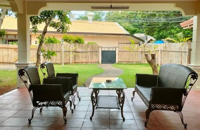DMC1 Residence Panglao
