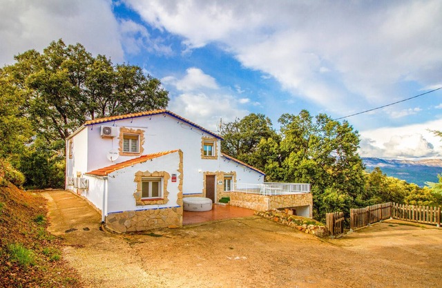 Do you dream of a vacation in a cozy house for the whole family?