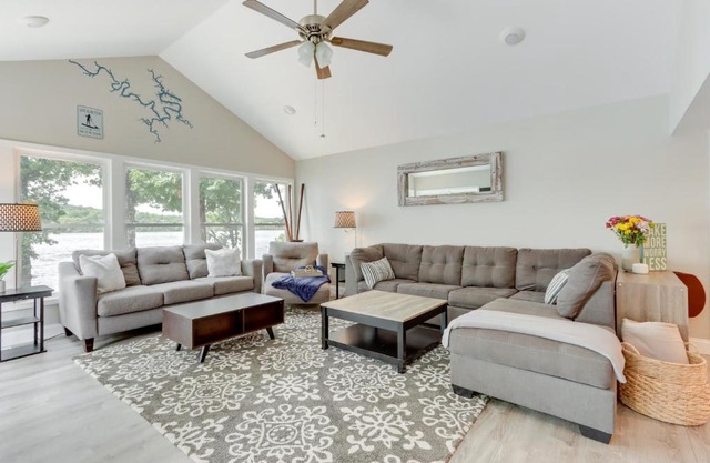 Dock and Sunset Views Lakeside Ozark Retreat!