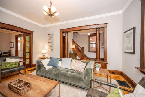 Doctors Retreat with Hot Tub