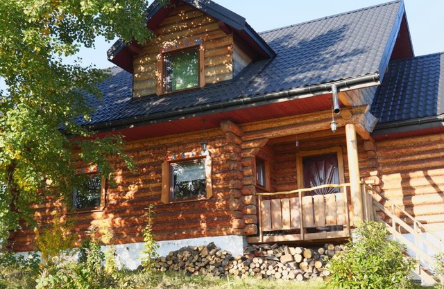 Dom Pachnacy Zywica