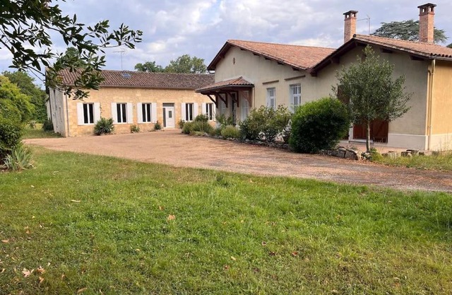 Domaine clos et arboré de 3 ha avec deux maisons