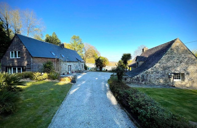 Domaine de Malvran - Central Brittany - Lake Guerledan