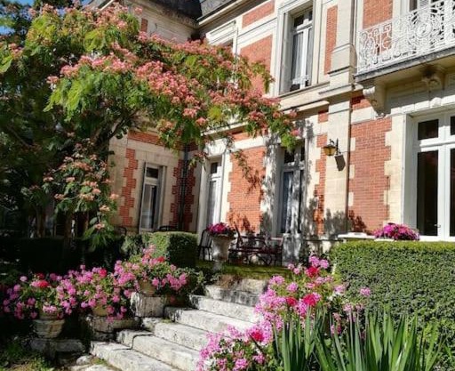 Domaine de Champ rose + piscine chauffée, couverte