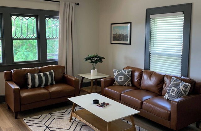 Dome View Renovated Bungalow
