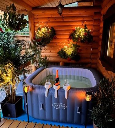 Domy z Bala - Domki ogrzewane - JACUZZI, SAUNA, lody, popcorn, ryba wedzona i ognisko w cenie!