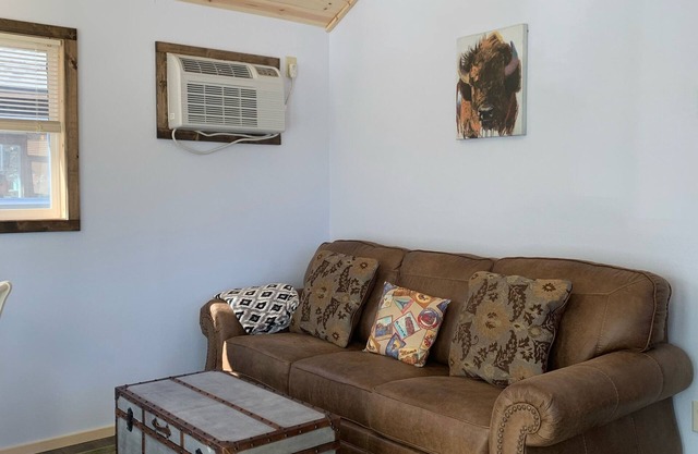 Donna's Creekside Retreat #2