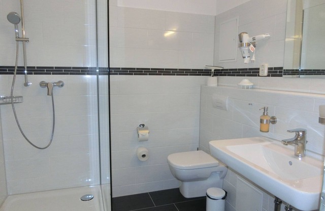 Doppelzimmer Standard Plus - Gästehaus Rostock