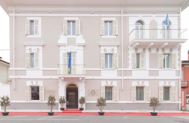 Doride Suites Boutique Hotel