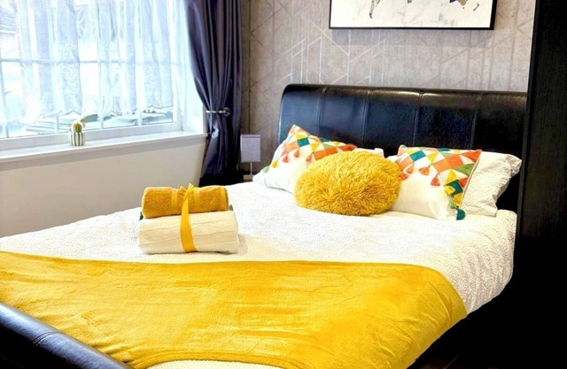 Double Bed Studio Near Luton Airport