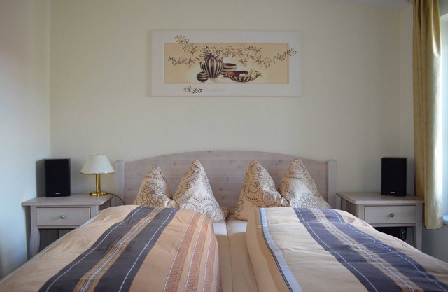 Double Room 6 - Pension am Pferdemarkt