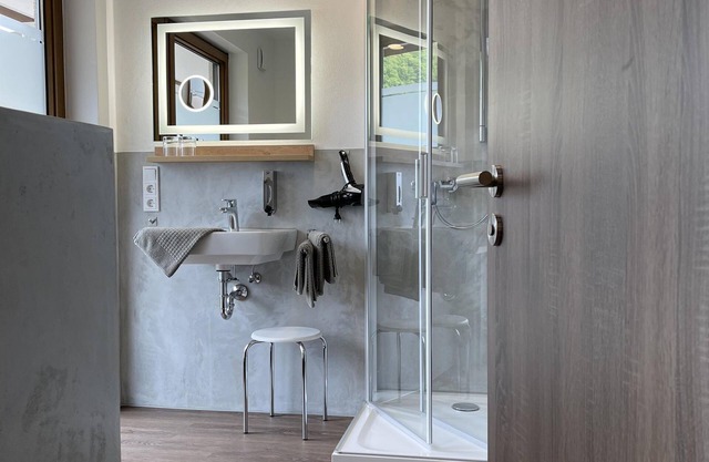 Double room 7 - Gäste- und Weinhaus Haus Schatzgarten