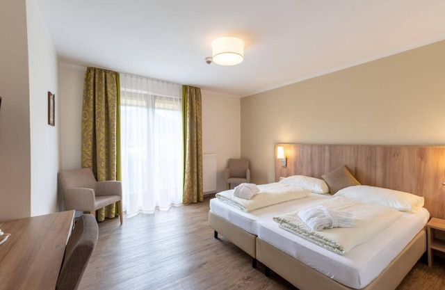 Double room Seelach, short stay - Hotel Marko