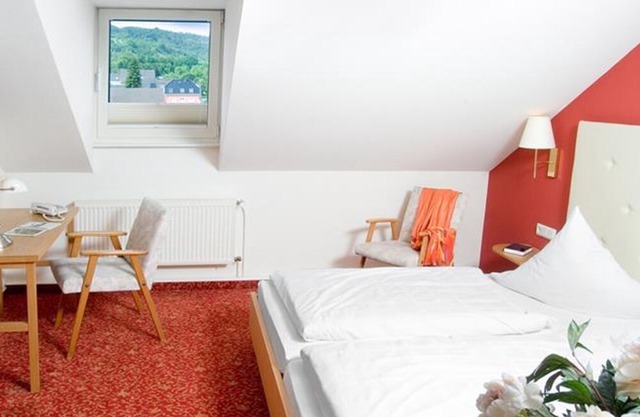 Double Standard Shower / WC - Hotel Koch-Schilt