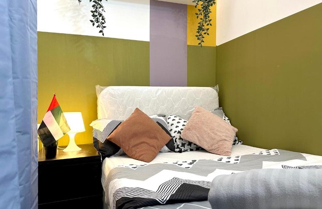 Double window Partition Room in Tecom Near Metro