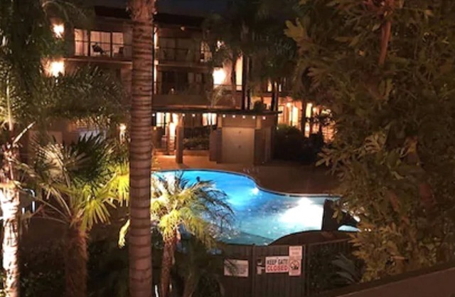 DoubleTree by Hilton Claremont