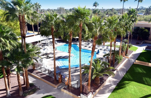 DoubleTree by Hilton Tucson - Reid Park