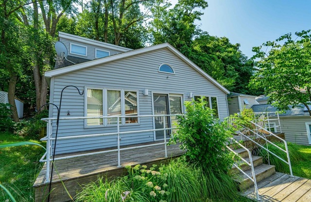 Down Time at Stop 2 - North Star Properties