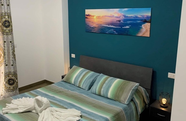 Downtown apartment near station with private parking space