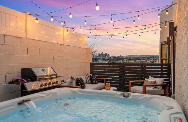Downtown LA views+Hot tub+ Designer Home!