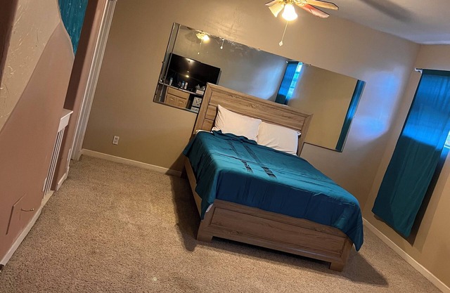 Downtown Phoenix FQ Historic District Upstairs Studio