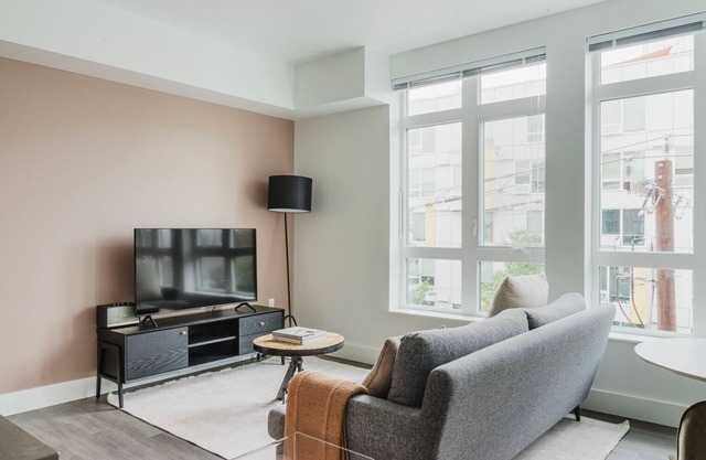 Dreamy First Hill Jr 1BR w/Bike Storage, Gym & W/D, by Blueground