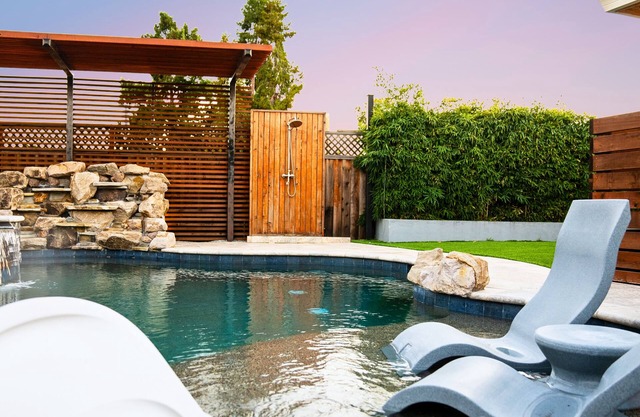 Dreamy Luxe Pool Retreat - 3BR in Urban Campbell