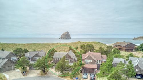 Dune Grass - Meredith Lodging