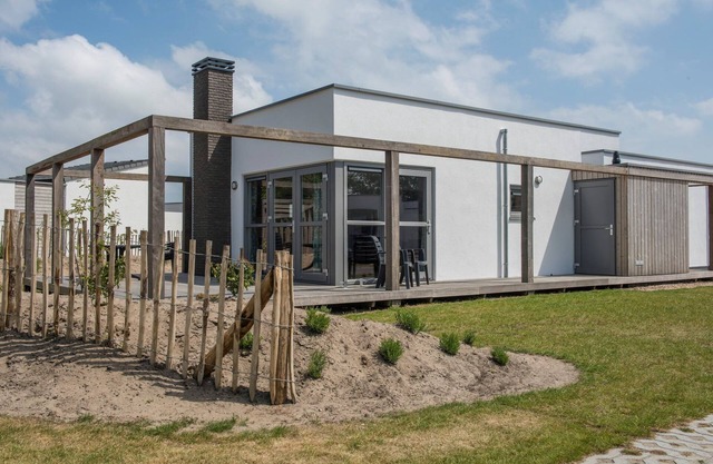 Dune Villa in Ouddorp near the Beach