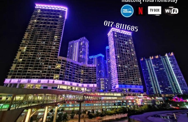 Duplex Condo With Lots Of Entertainment Facilities Around!