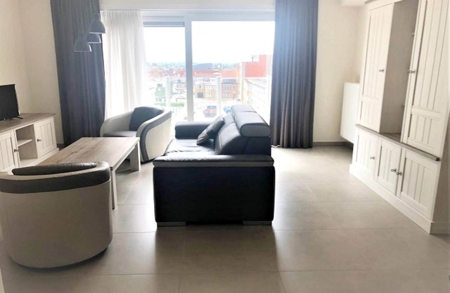 Duplex in Middelkerke near Sea Wall & Center