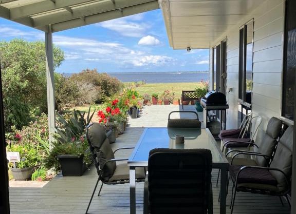 Eagle Bay Views