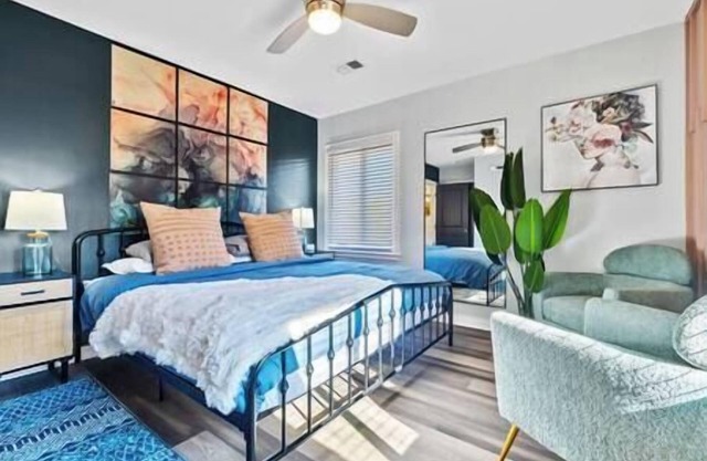 East ATL Retreat – 2 Homes, Sleeps 16 & Pets Welcome