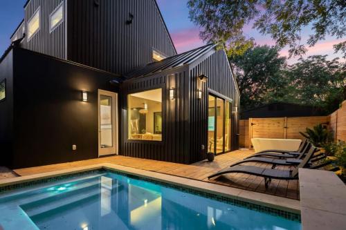 East Austin Japandi Vibes Wellness Retreat