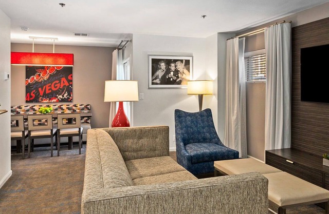 Easy access to the National Finals Rodeo and to the Las Vegas Strip.