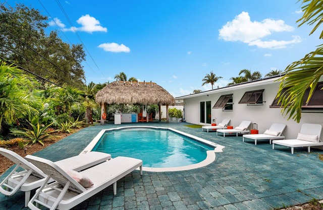 Eccentric home with pool, tiki hut & outdoor kitchen