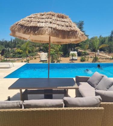 Eco Lodge Villa das Alfarrobas com Piscina