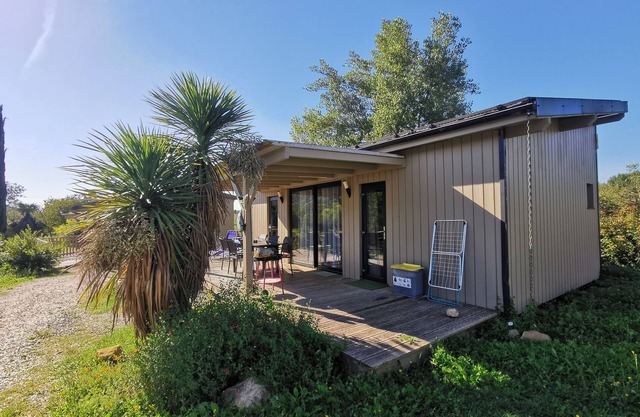 Ecolochic chalet with 2 bedrooms + 2 bathrooms with 8 sleepings