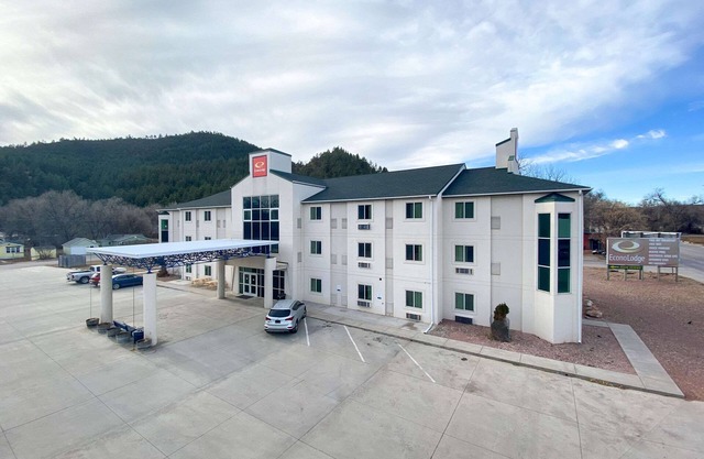 Econo Lodge Hot Springs South