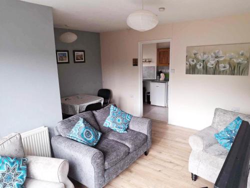 Edge of Exmoor Garden Flat, dog friendly, sleeps 2 - 4