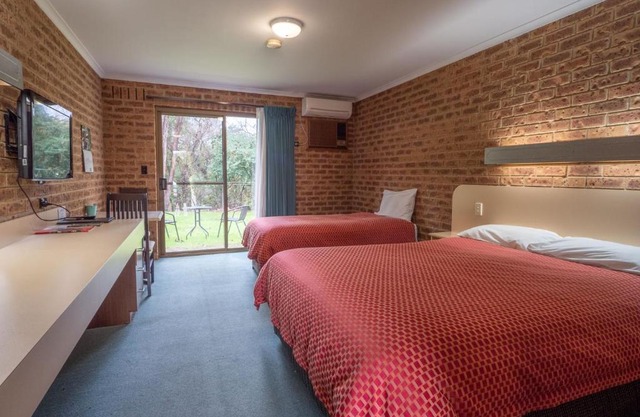 Eildon Parkview Motor Inn Room 2