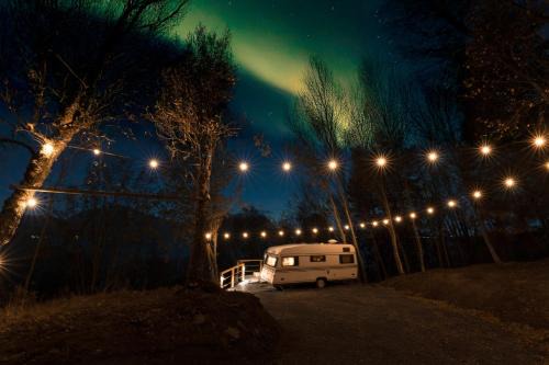 EIRA Glamping - Romantic, Ocean View, Fire Pit