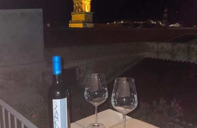 El Balcón de la Morería con Leña