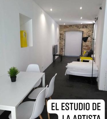 El Estudio de La Artista - El casar de Leo