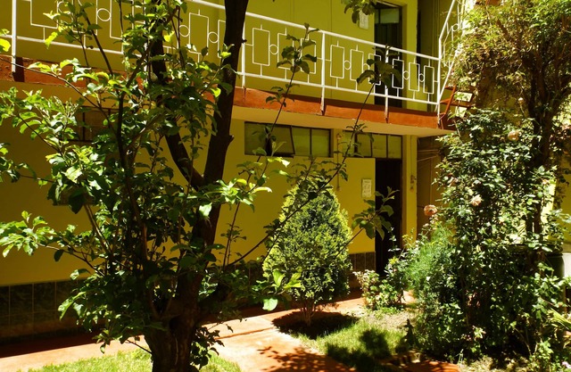 El Manzano Hostel