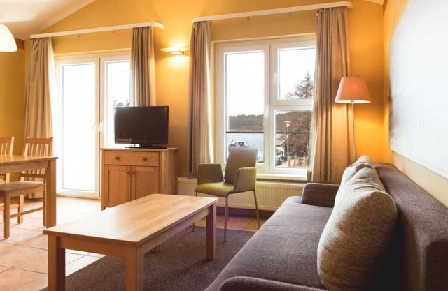 Eldenburg 1 - Urlaub am See - Ferienwohnungen auf dem Fischerhof Eldenburg