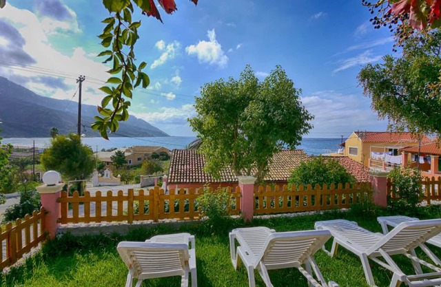 Eleana holiday apartment 6 EC - with sea view and direct beach location in Agios Georgios Pagi